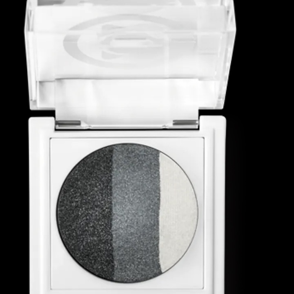 Mary Kay At Play™ Baked Eye Trio
.07 oz. - Picture 15 of 16